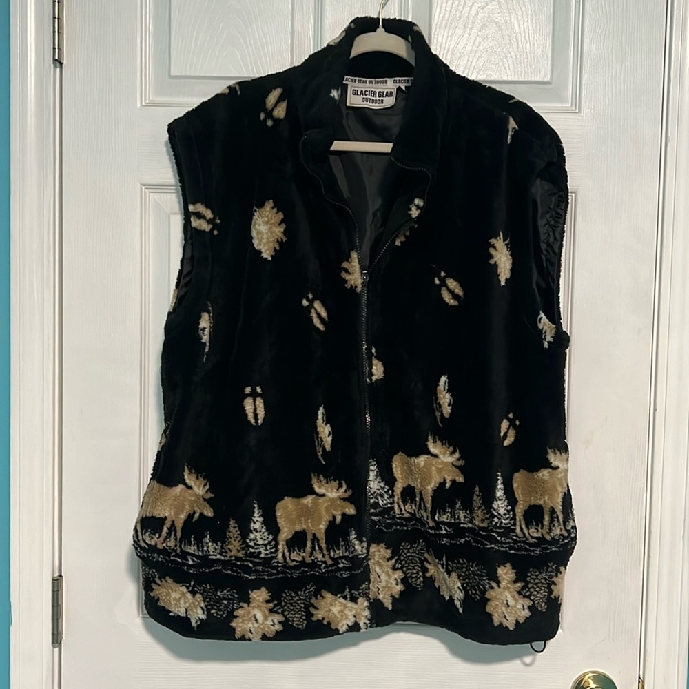 Vintage Glacier Gear Outdoor Moose vest